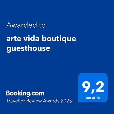 Arte Vida Boutique Appartement *